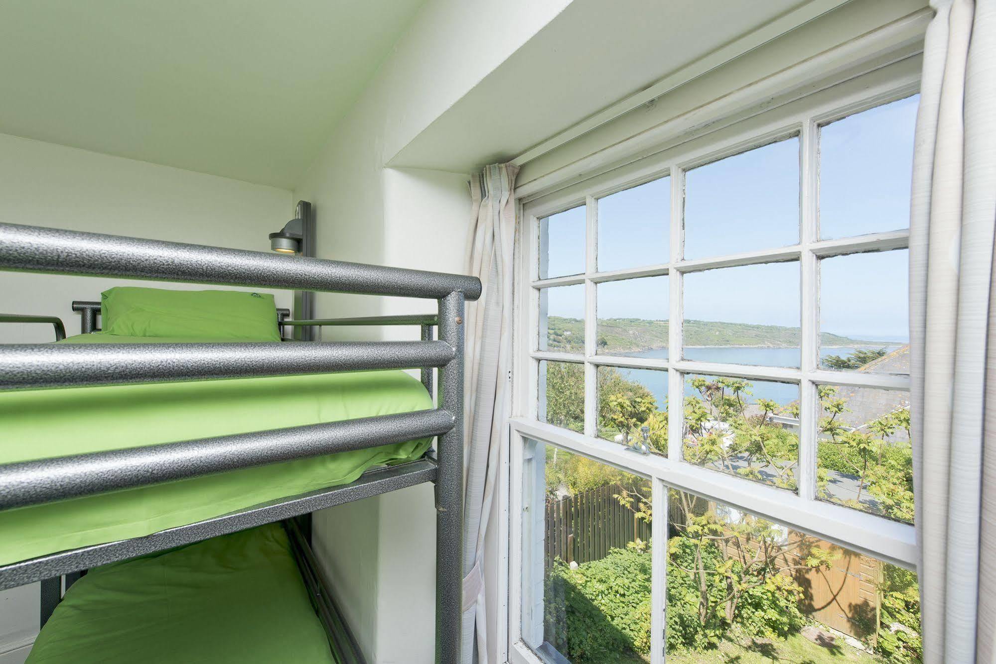 Yha Coverack Exterior photo