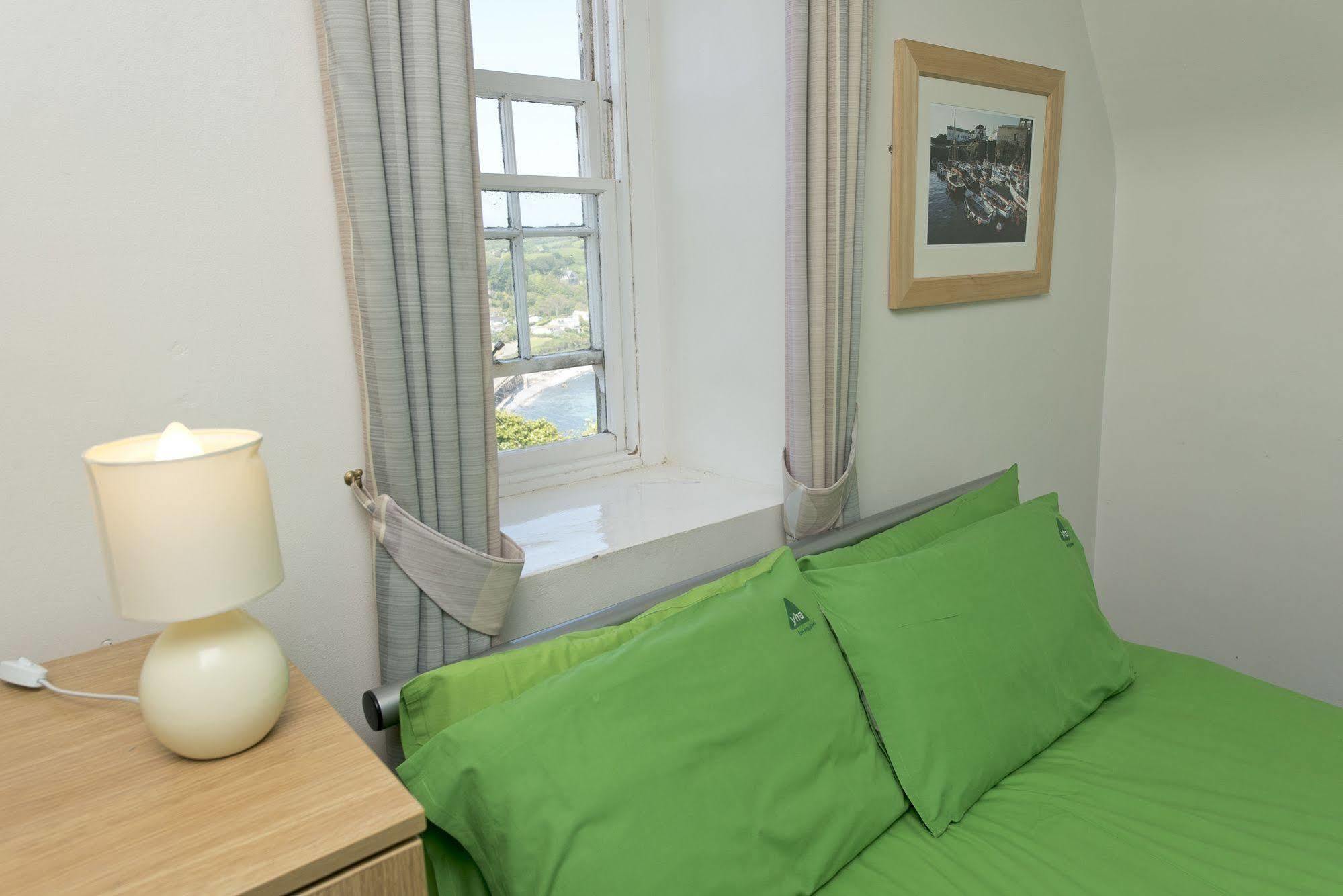 Yha Coverack Exterior photo